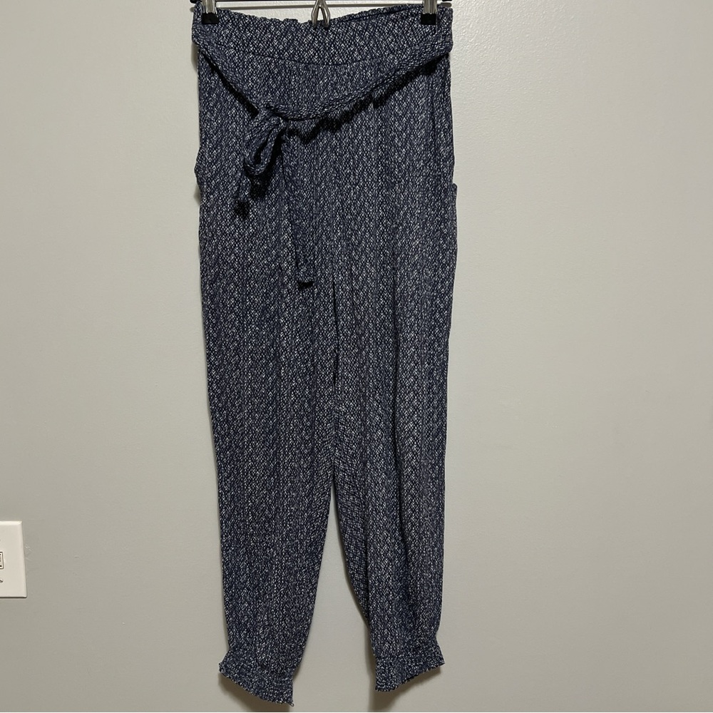 Dress Forum Los Angeles pants. Size S